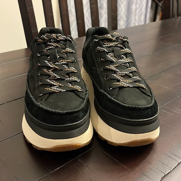 Ugg Australia Marin Lace Platform Shoes Sneakers black new Women’s Sizes - Picture 3 of 11